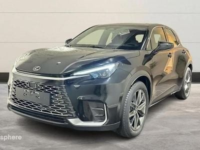 Lexus LBX