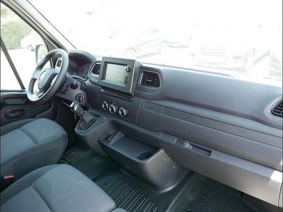 Blanc Occasion 2023 Renault Master Van | 27 499 € (Prix juste)