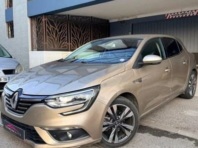 Beige Occasion 2019 Renault Mégane IV Intens Berline | 13 990 € (Prix juste)