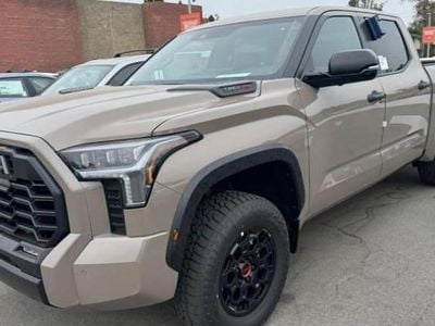 Nouvelle Toyota Tundra 437 ch (321 kW) 2025 Pick-up