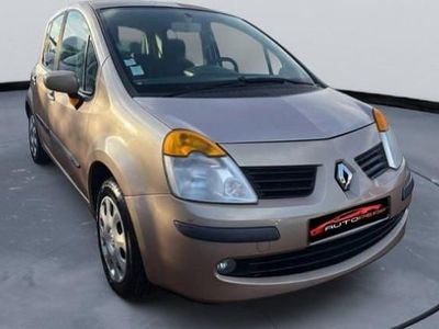 Beige Occasion 2005 Renault Modus Authentique Monospace | 3 990 € (Prix assez cher)