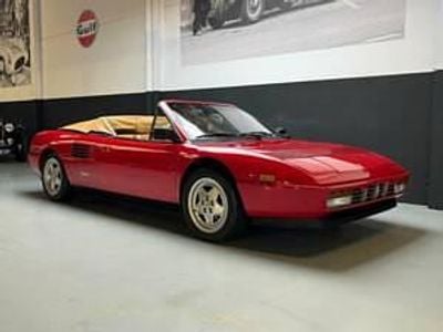 Rouge Occasion 1990 Ferrari Mondial Cabriolet | 64 900 €