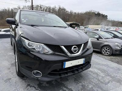 Noir Occasion 2017 Nissan Qashqai N-Connecta SUV | 12 990 € (Prix juste)