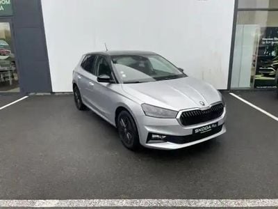 Gris argent métallisé (color concept) Occasion 2023 Skoda Fabia Ambition Berline | 13 990 € (Bon prix)