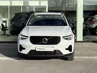 Blanc Occasion 2025 Volvo XC40 SUV | 40 980 €
