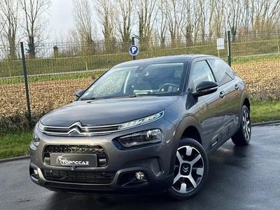 Gris Occasion 2018 Citroën C4 Shine SUV | 11 990 € (Bon prix)
