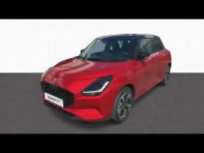 Occasion Suzuki Swift 83 ch (61 kW) 2025 Burn red pearl metal/toit black Berline