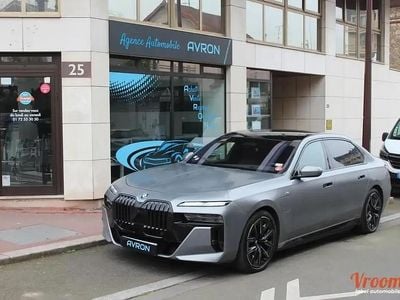 Gris Occasion 2023 BMW 750e M Sport Berline | 87 990 € (Super prix)