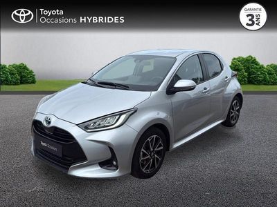 Gris Occasion 2024 Toyota Yaris Hybrid Design Berline | 21 950 € (Prix juste)