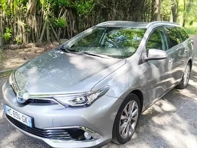 Toyota Auris Touring Sports