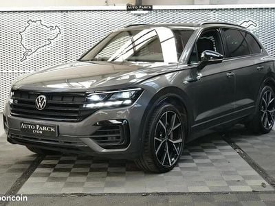 Gris Occasion 2021 VW Touareg R-line SUV | 49 950 € (Prix juste)