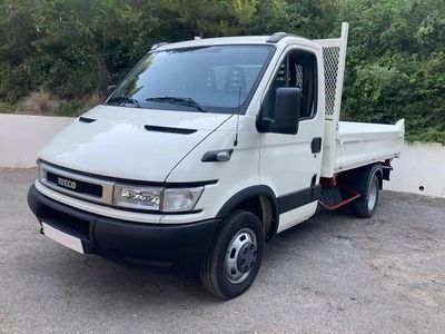 Occasion Iveco Daily 67 ch (49 kW) 2002 Blanc Van