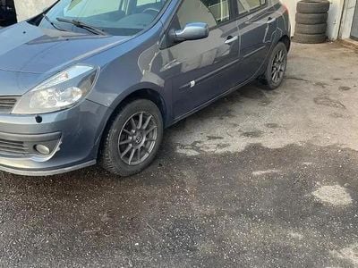 Occasion 2006 Renault Clio II Campus Berline | 1 500 € (Super prix)