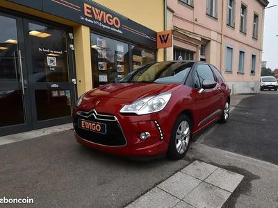 Rouge Occasion 2015 DS Automobiles DS3 So Chic Berline | 7 290 €
