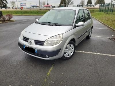 Occasion 2005 Renault Scénic II Authentique Monospace | 1 800 € (Prix juste)
