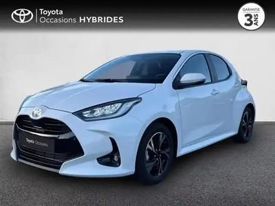 Blanc Nouvelle 2025 Toyota Yaris Hybrid Design Berline | 24 480 € (Prix juste)