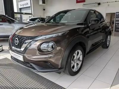 Rouge Occasion 2022 Nissan Juke N-Connecta SUV | 15 990 € (Prix juste)