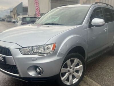 occasion Mitsubishi Outlander 2.2 DID 177 4X4 7 Places