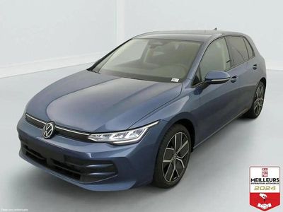 Bleu Nouvelle 2025 VW Golf VIII Life Berline | 31 674 € (Prix juste)