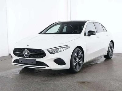 Noir Occasion 2024 Mercedes A180 Progressive Citadine | 30 890 € (Bon prix)
