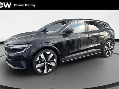 Noir Occasion 2022 Renault Mégane Techno Berline | 23 990 € (Prix juste)