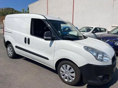 Blanc Occasion 2013 Fiat Doblò Monospace | 7 190 €