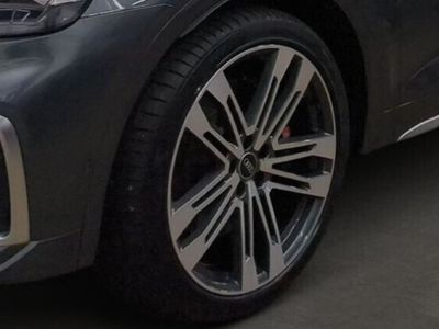 Gris Occasion 2022 Audi SQ5 Sport SUV | 87 990 €
