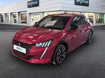 Rouge Occasion 2021 Peugeot e-208 Citadine | 14 970 € (Prix juste)