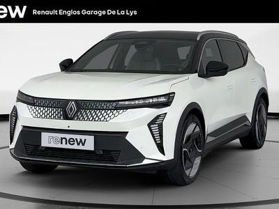 Blanc Occasion 2025 Renault Scenic E-Tech Iconic SUV | 43 999 € (Prix cher)