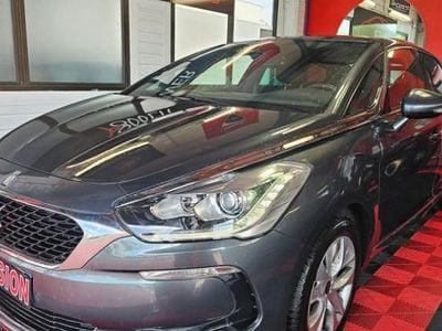 Gris Occasion 2015 DS Automobiles DS5 Citadine | 5 990 € (Prix assez cher)