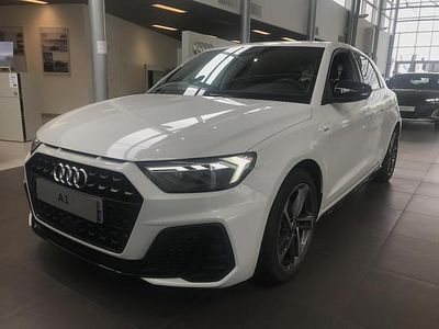 Nouvelle Audi A1 Sportback S-line plus 116 ch (85 kW) 2025 Blanc glacier métallisé noir mythe métallisé Citadine