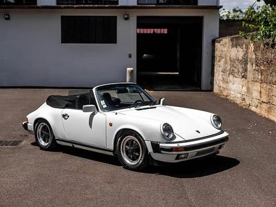 Blanc Occasion 1984 Porsche 911 Carrera Cabriolet Cabriolet | 79 900 €
