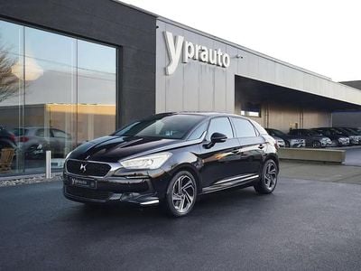 Noir Occasion 2016 Citroën DS5 Citadine | 10 250 €