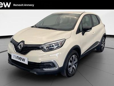 Beige Occasion 2017 Renault Captur Zen SUV | 10 990 € (Prix juste)
