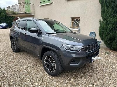Occasion Jeep Compass Trailhawk 179 ch (131 kW) 2022 Gris SUV