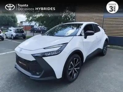 Blanc Occasion 2025 Toyota C-HR Design SUV | 31 490 € (Prix assez cher)