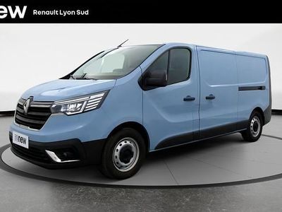 Bleu Occasion 2024 Renault Trafic Monospace | 27 130 €