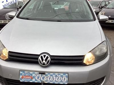 Argent Occasion 2011 VW Golf Trendline Berline | 4 375 € (Prix juste)