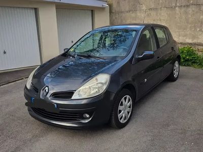 Renault Clio II