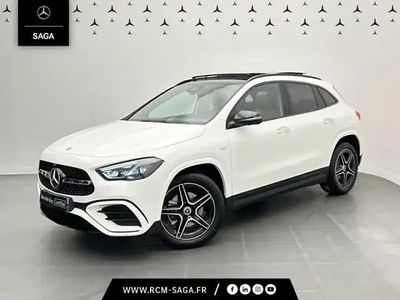Blanc Occasion 2025 Mercedes GLA250 AMG line SUV | 55 900 €