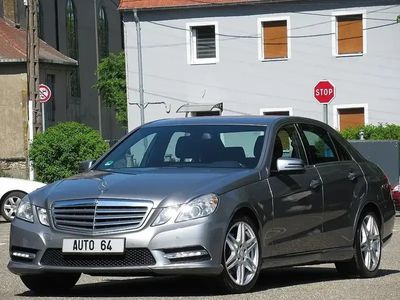 Mercedes E200