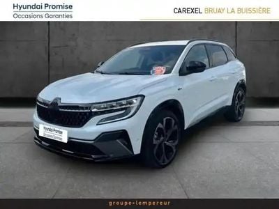 Blanc nacré brillant Occasion 2024 Renault Austral Iconic Esprit Alpine SUV | 32 990 € (Bon prix)