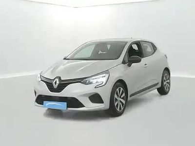 Gris platine Occasion 2023 Renault Clio V Berline | 15 490 € (Prix juste)