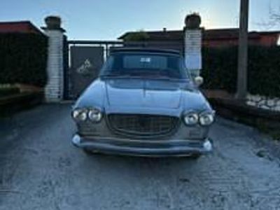 Occasion Lancia Flavia 90 ch (66 kW) 1962 Gris Cabriolet