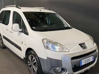 Blanc Occasion 2011 Peugeot TePee Outdoor Van | 6 990 €