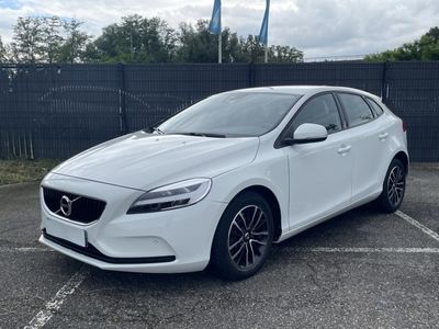 occasion Volvo V40 T2 122ch Momentum Geartronic
