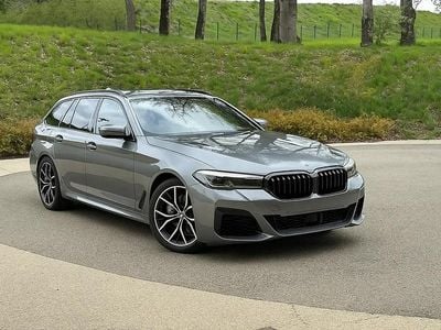 Gris Occasion 2023 BMW 530 Sport Line Break | 42 000 € (Prix juste)