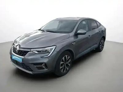 Gris métallique Occasion 2023 Renault Arkana SUV | 20 490 € (Bon prix)