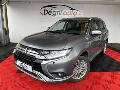 Mitsubishi Outlander P-HEV