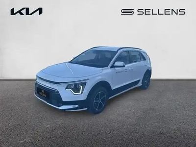 Blanc Occasion 2025 Kia Niro Active SUV | 29 880 € (Prix juste)